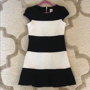 EUC Gymboree black and white fit and flare dress.